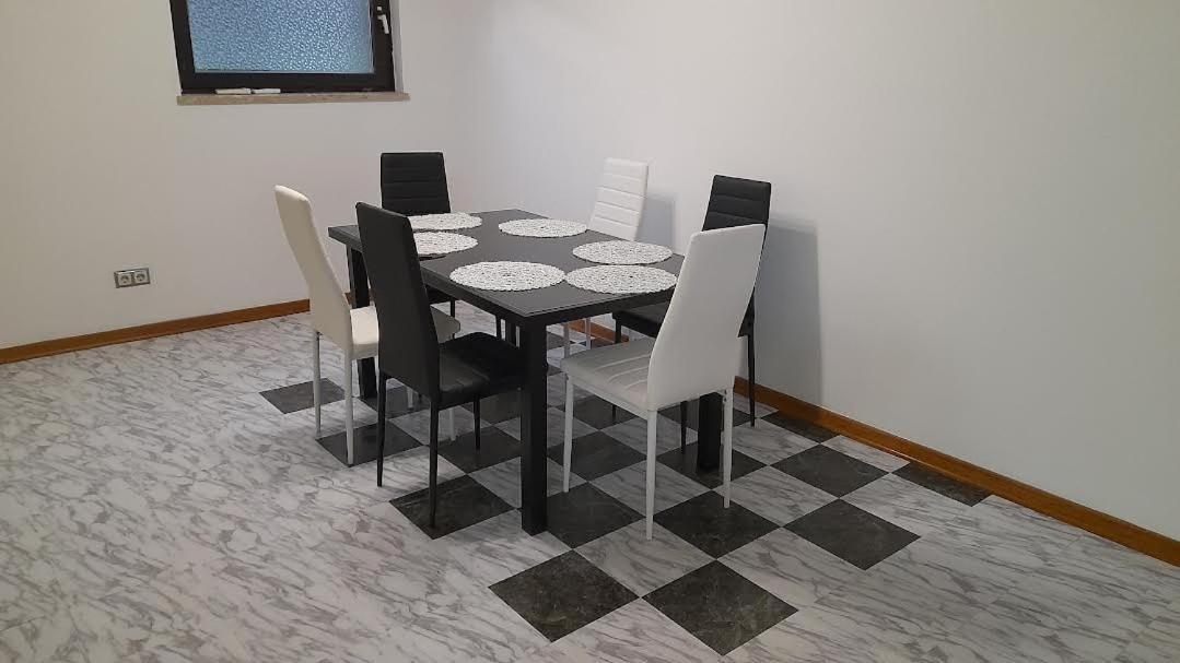 Apartmani Delas 2 Pjescana Uvala Exterior foto